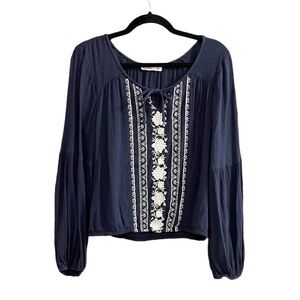 (SOLD) HOLLISTER Popover Embroidered Boho Blouse Blue White L